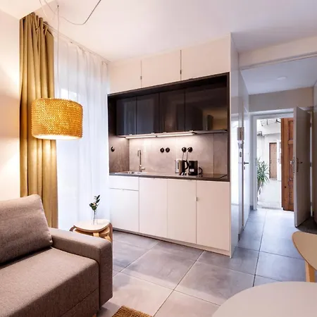 Turnkey I Studio By Amazing Park * Praga